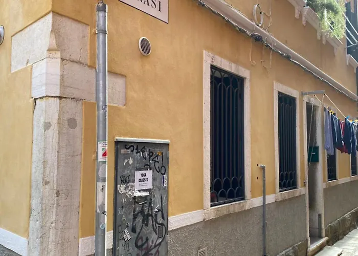 Residenza Anna Azzurra *